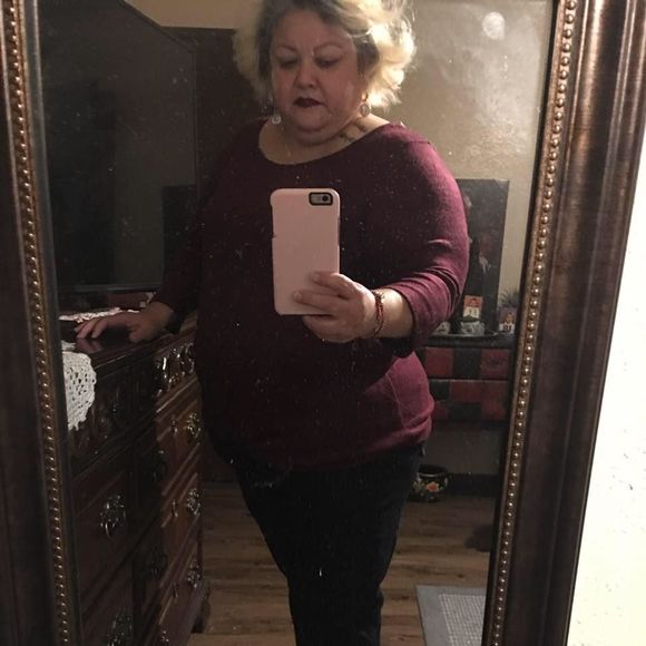 Meet your Posher, Roxy - Picture 1 of 1